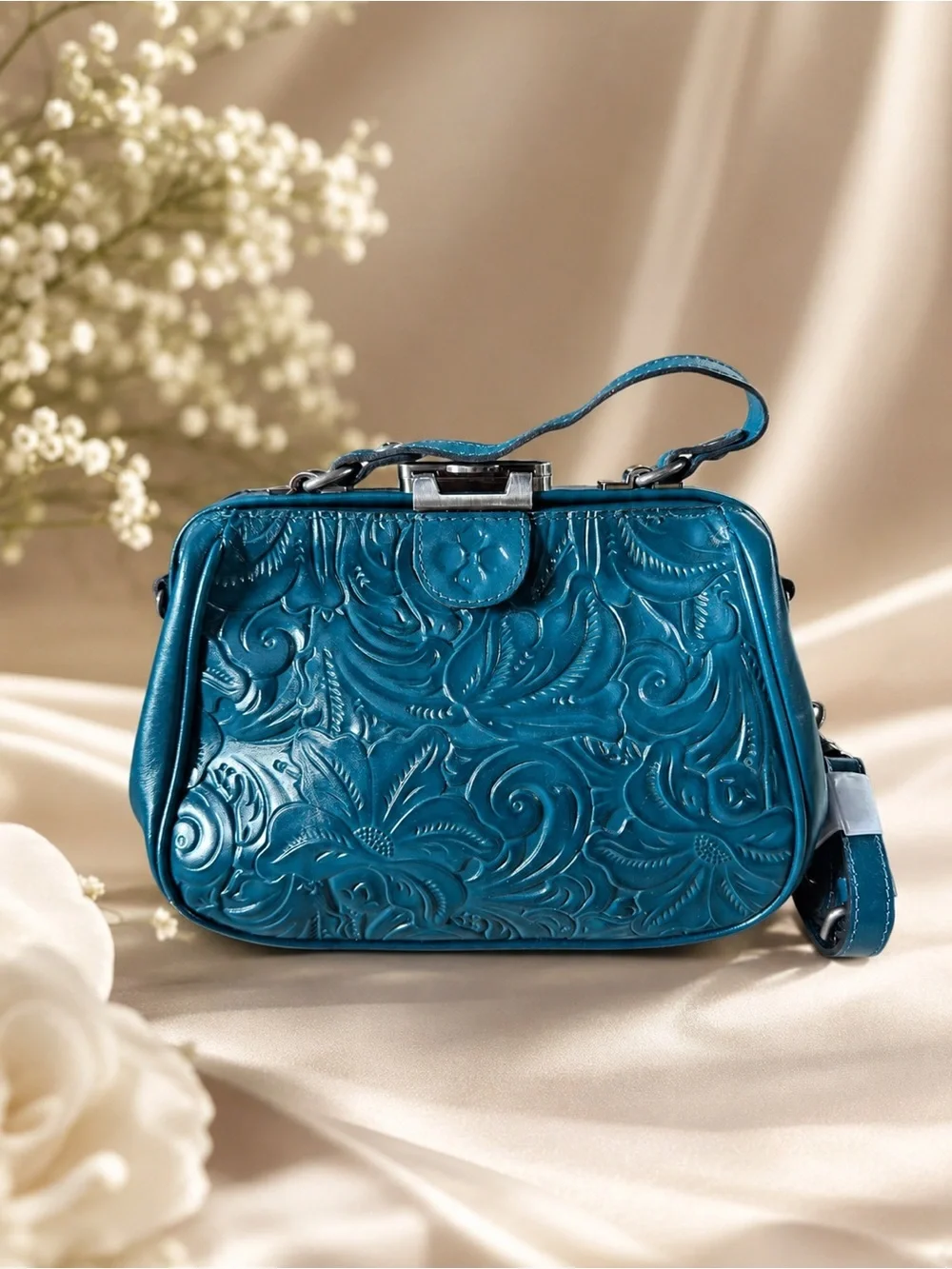 PATRICIA NASH ~ Burnished Tool Italian Leather Gracchi Satchel crossbody Teal